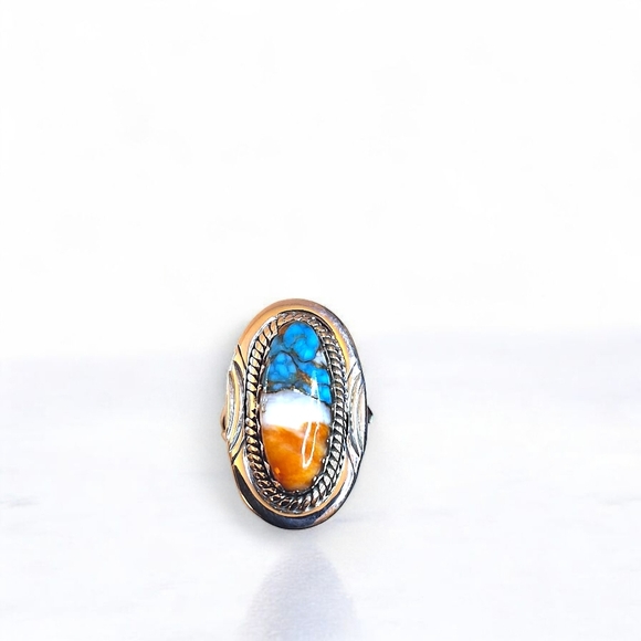 Sterling Silver Spiny Oyster & Turquoise Ring (Size 8) - Picture 6 of 9